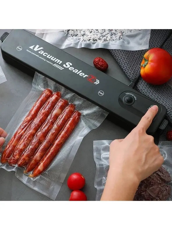 Vacuum sealing machine